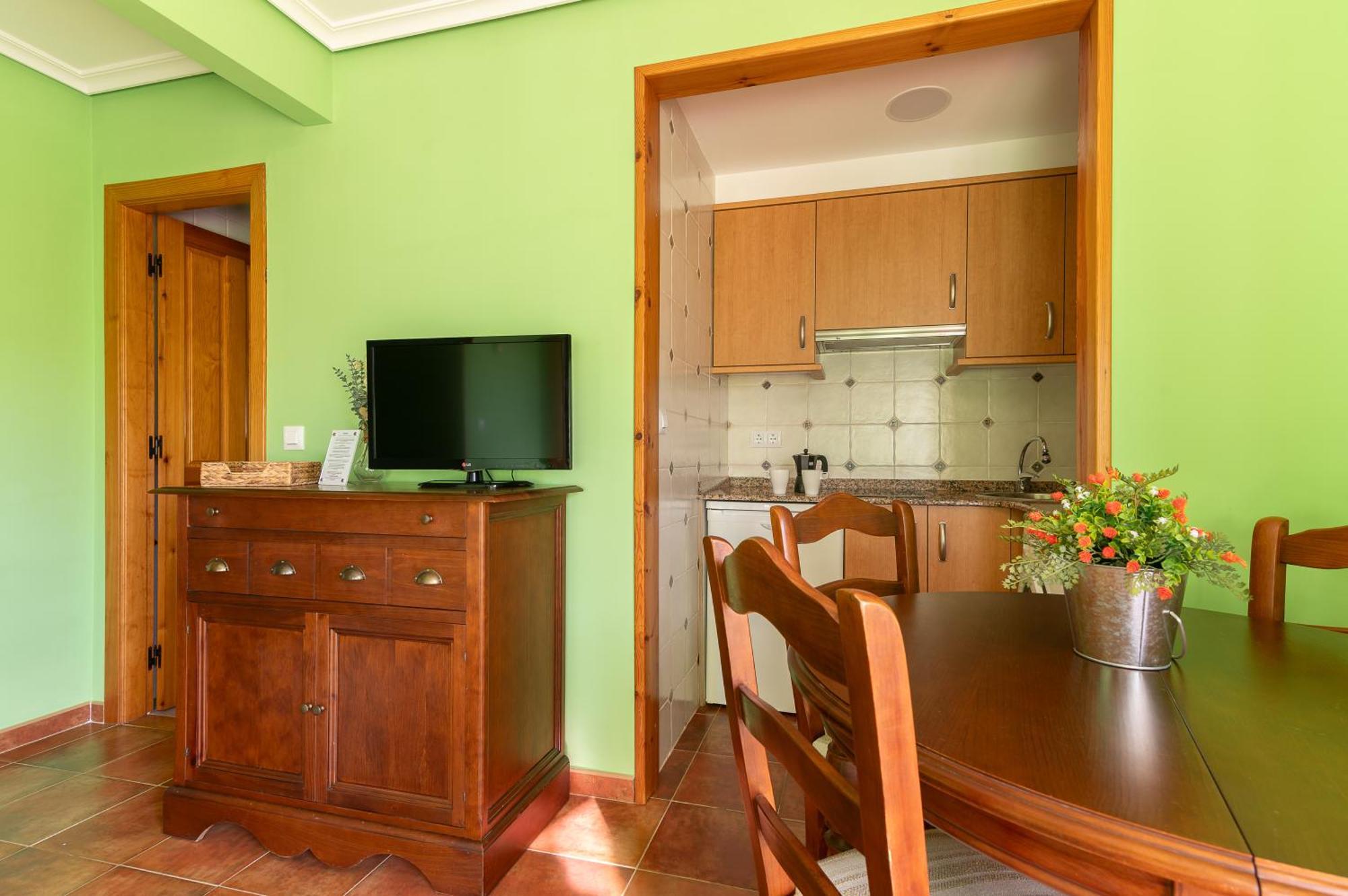 Apartamentos El Cruce De Moraton Cóbreces 외부 사진